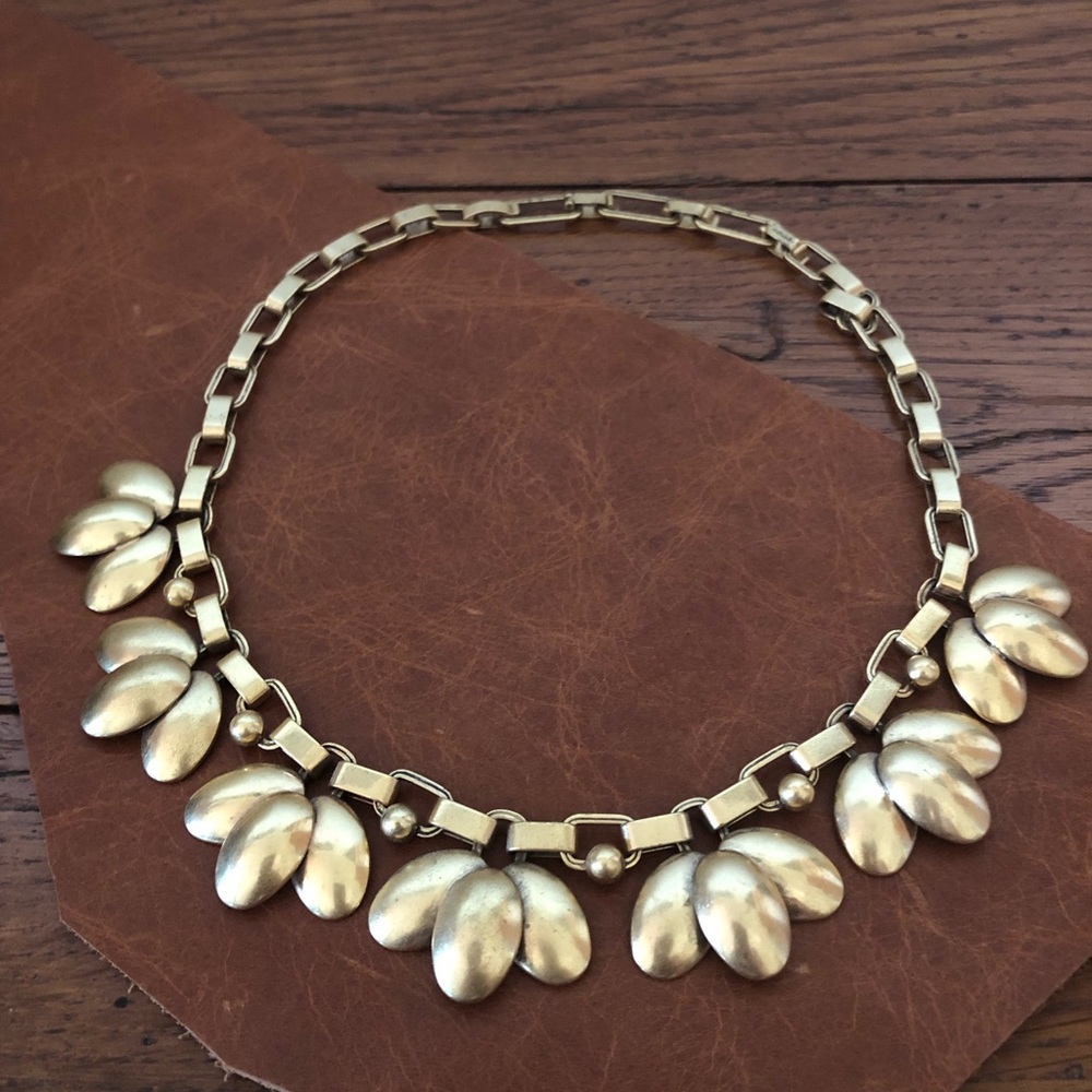 Stella and Dot Gold Necklace